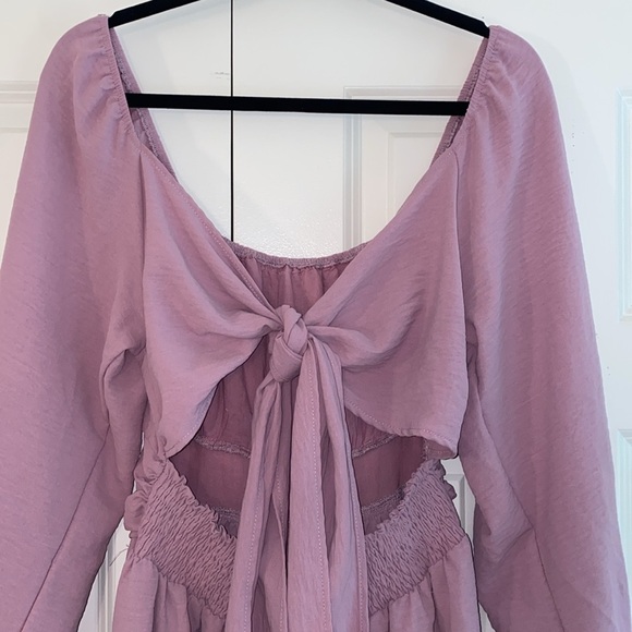 Women’s Tie in Back Lilac Dress size M - Picture 6 of 7